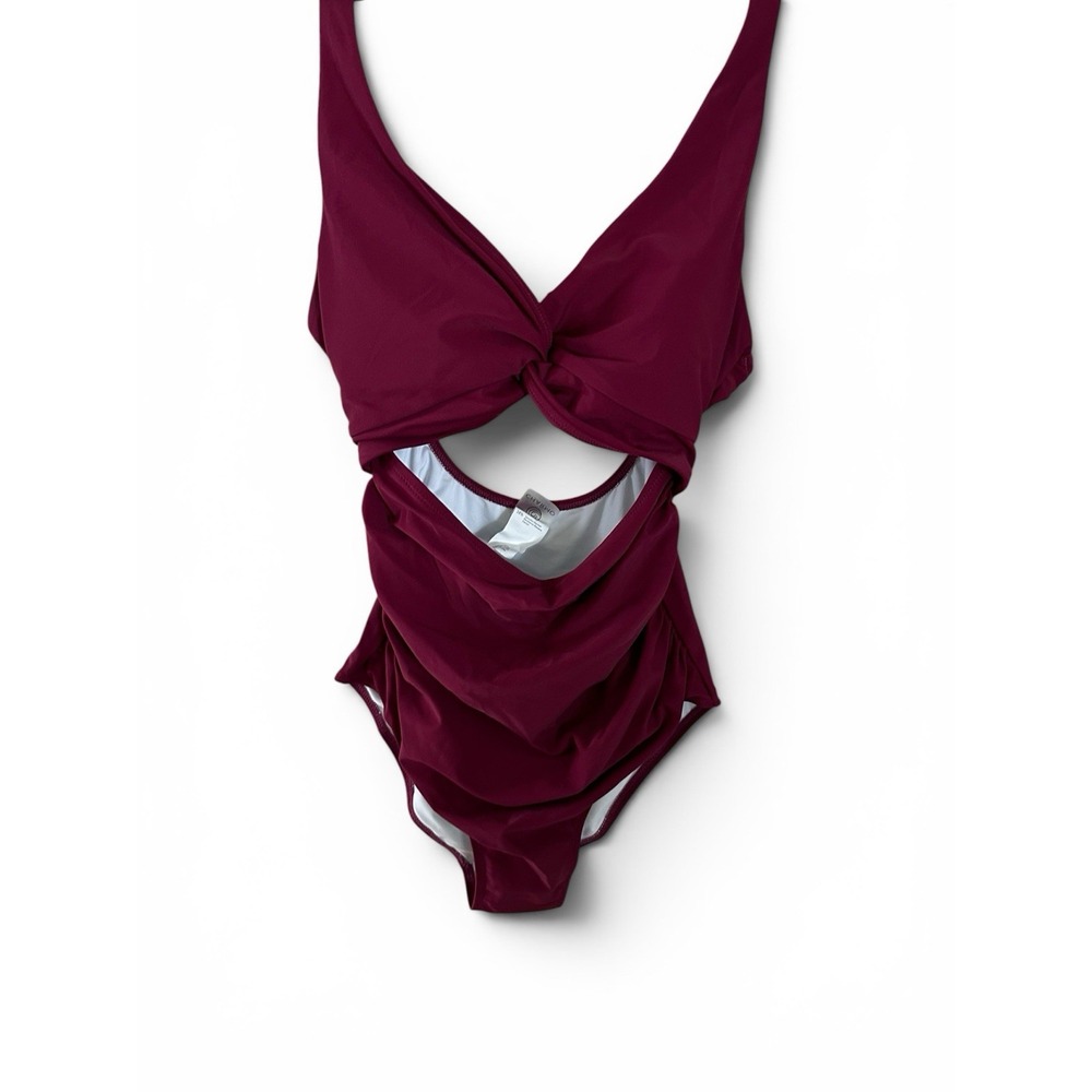 One Piece Women's Swimsuit by Charmo‎ UPF 50 Size Small NWT Burgundy